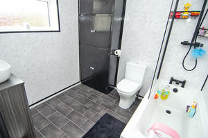 Photo 15- click for photo gallery